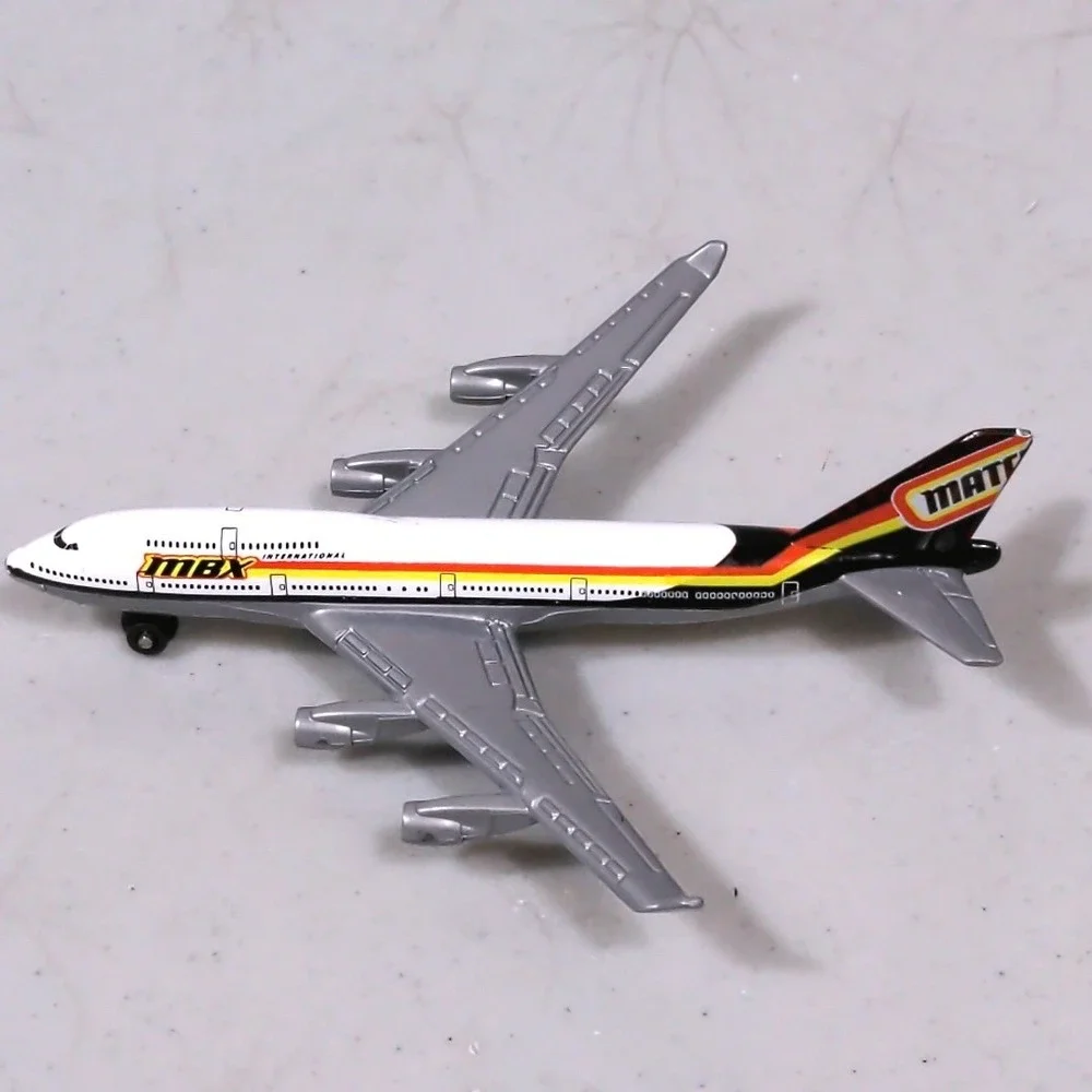 Vintage 2006 Matchbox Sky Busters Boeing International Diecast Airplane 2006 Toy
